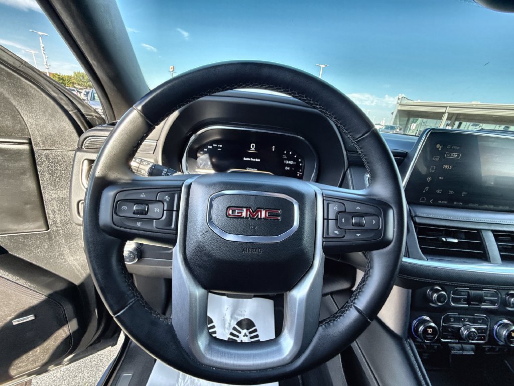 Used 2024 GMC Yukon XL SLT RWD image 17