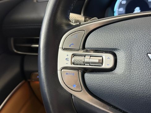 Used 2023 Genesis GV80 2.5T w/ Prestige Package image 16