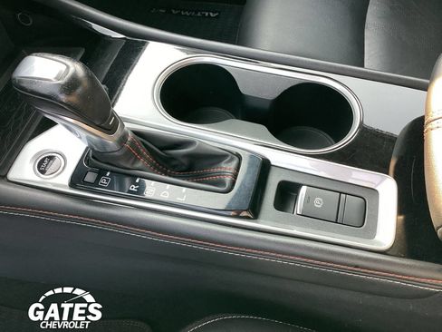 Used 2023 Nissan Altima 2.5 SR w/ SR Premium Package AWD/4WD image 28