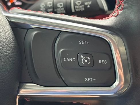 Used 2023 Jeep Wrangler Rubicon w/ Cold Weather Group AWD/4WD image 20