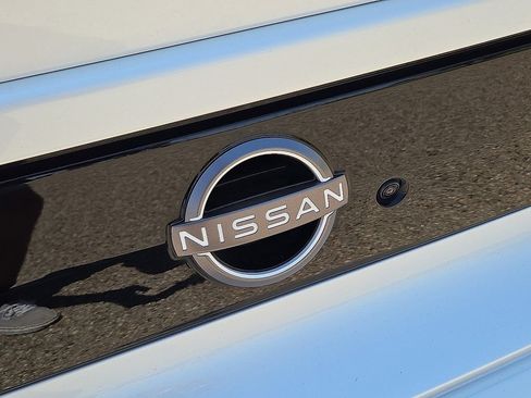 Used 2024 Nissan Z Performance w/ Floor Mat Package RWD image 13