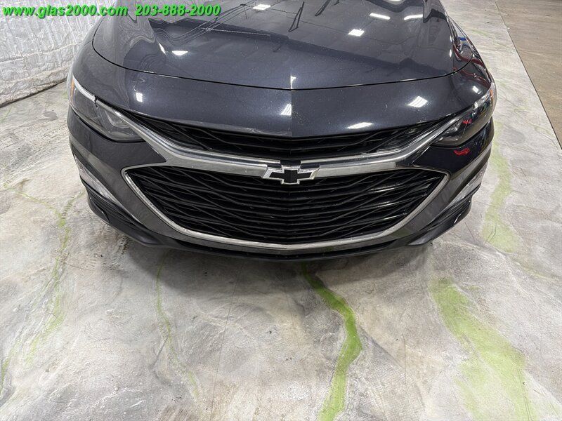 Used 2023 Chevrolet Malibu LT w/ Redline Edition FWD image 18