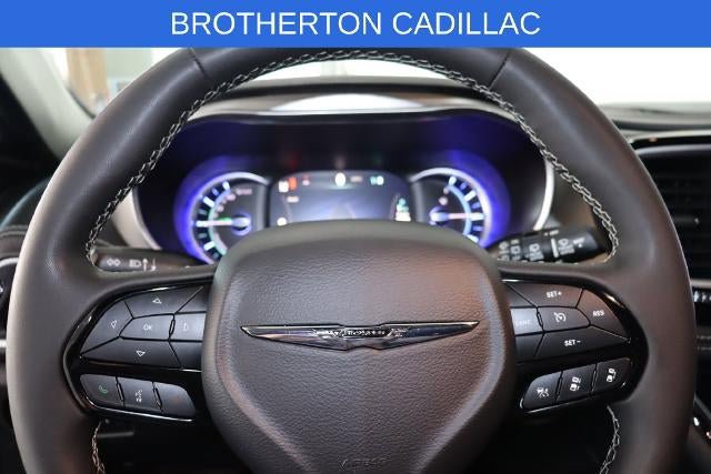 Used 2023 Chrysler Pacifica Limited w/ S Appearance Package FWD image 18
