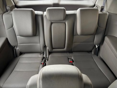 Used 2017 Honda Odyssey Touring Elite image 21