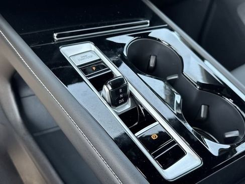 New 2026 Volkswagen Atlas Cross Sport SEL R-Line image 13