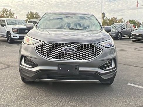 Certified 2024 Ford Edge SEL image 8