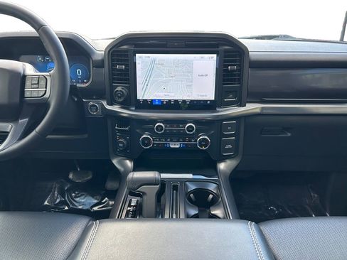 Used 2025 Ford F150 Lariat AWD/4WD image 12