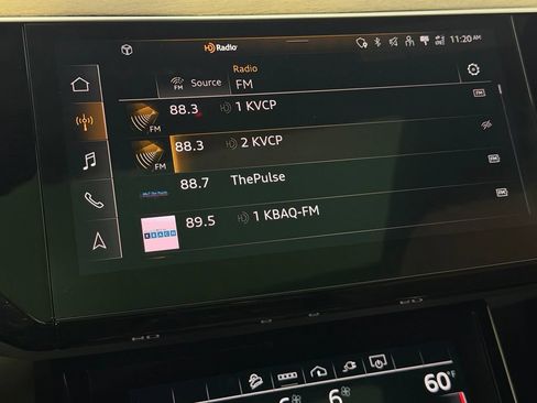 Used 2024 Audi Q8 e-tron Premium Plus w/ Premium Plus Package AWD/4WD image 18