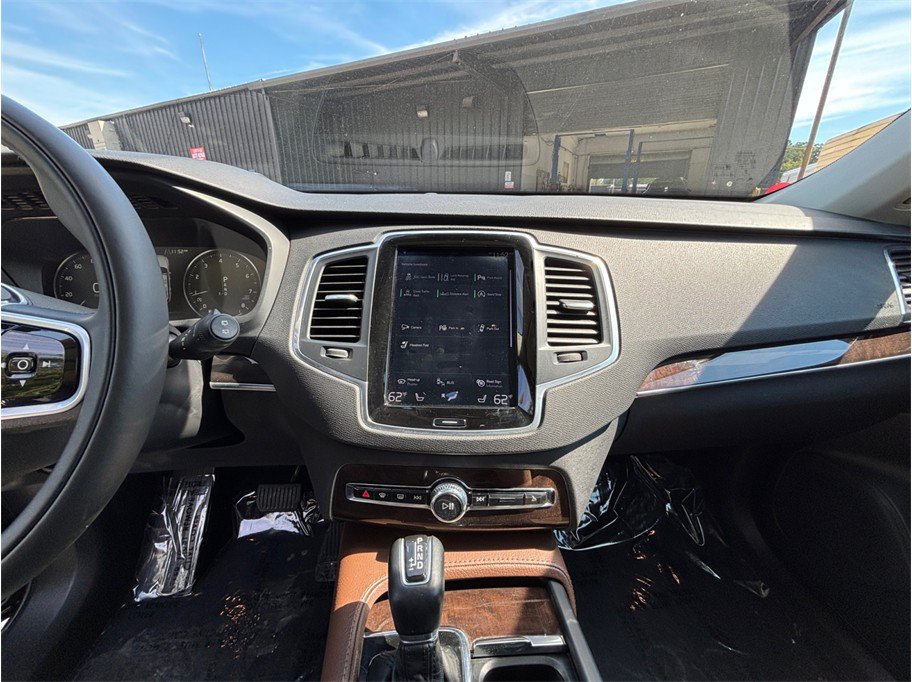 Used 2019 Volvo XC90 T6 Momentum w/ Advanced Package AWD/4WD image 11