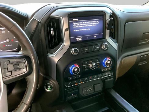 Used 2020 GMC Sierra 1500 SLT RWD image 7