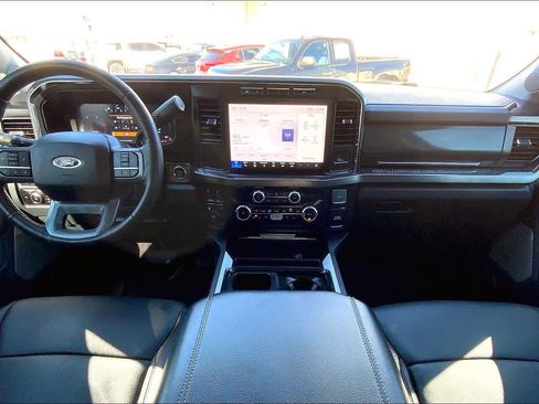 Used 2024 Ford F250 Lariat image 16
