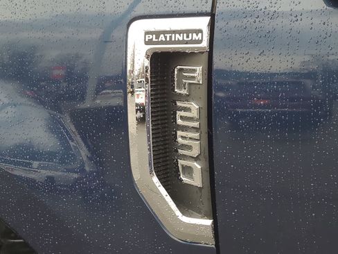 Used 2020 Ford F250 Platinum w/ FX4 Off-Road Package image 15