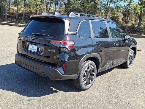 New 2026 Subaru Forester Premium AWD/4WD image 8