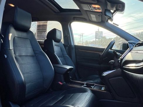 Used 2020 Honda CR-V Touring image 13