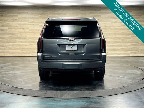 Used 2019 Cadillac Escalade Premium Luxury w/ Escalade Sport Edition AWD/4WD image 21