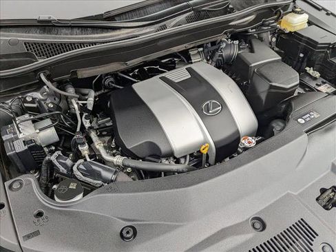 Used 2022 Lexus RX 350L Premium image 25