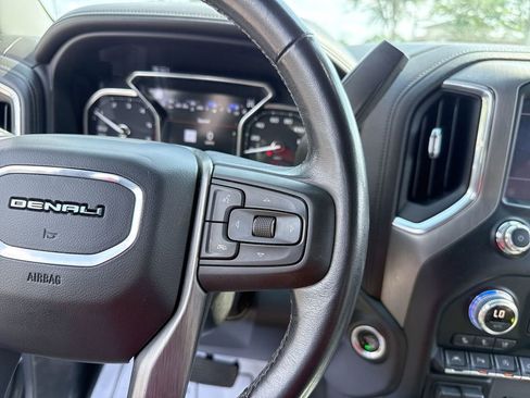 Used 2021 GMC Sierra 1500 Denali w/ Denali Ultimate Package AWD/4WD image 18