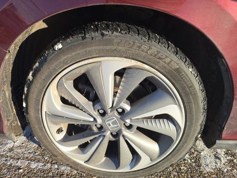 Used 2018 Honda Clarity Plug-In Hybrid image 9