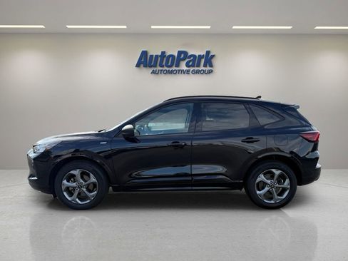 Used 2023 Ford Escape ST-Line w/ Tech Pack #1 AWD/4WD image 6