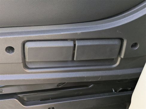 Used 2022 RAM ProMaster 2500 w/ Convenience Group image 19