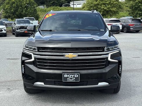 Used 2023 Chevrolet Tahoe LT w/ Luxury Package AWD/4WD image 3