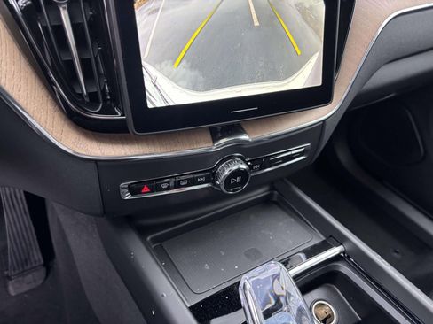 New 2026 Volvo XC60 B5 Plus w/ Protection Package Premier image 21