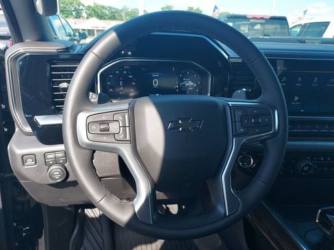 New 2026 Chevrolet Silverado 1500 LT Trail Boss w/ Convenience Package II AWD/4WD image 15
