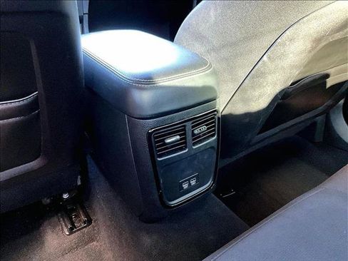 Used 2022 Dodge Charger GT w/ Blacktop Package image 22