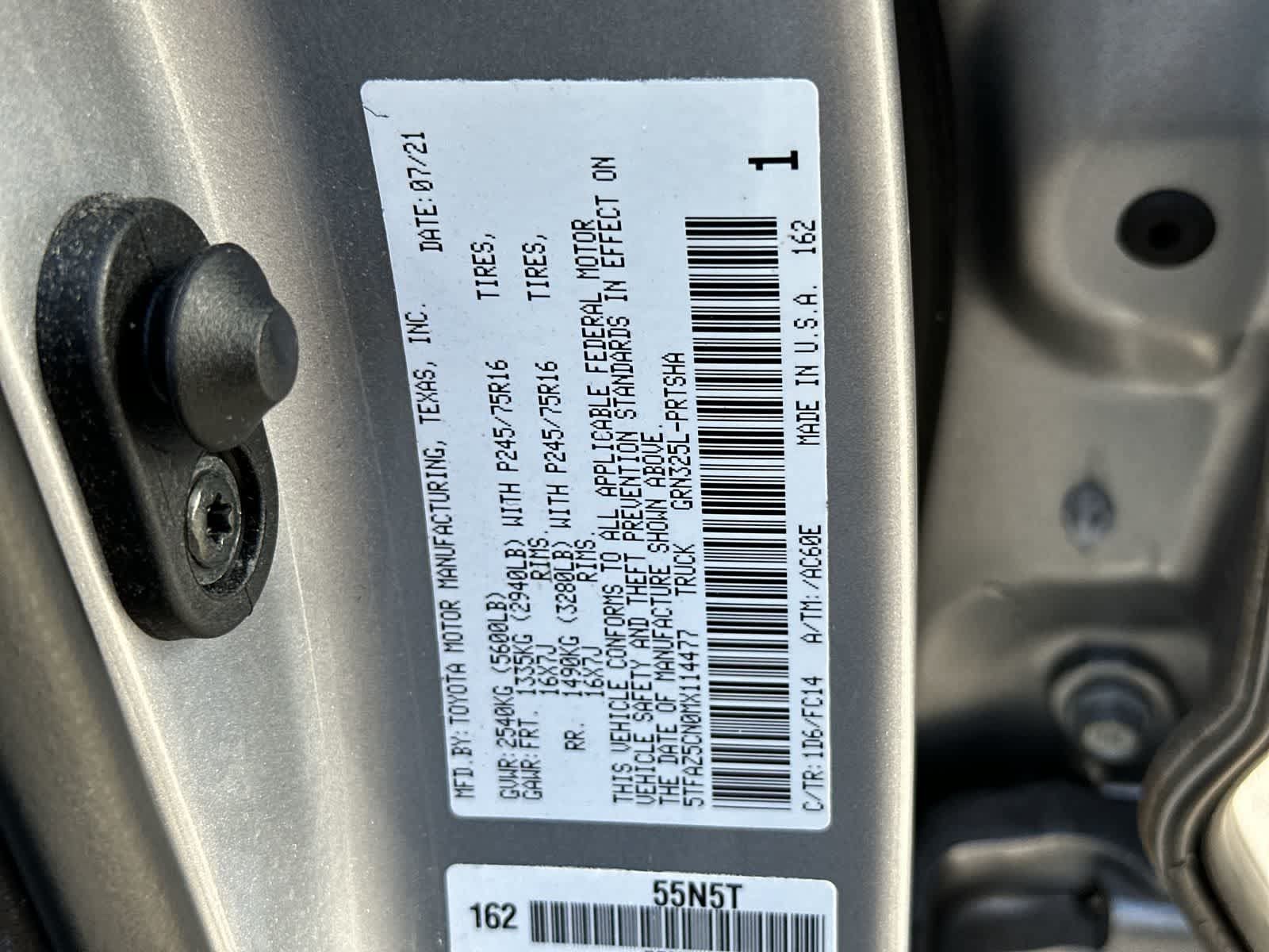 Used 2021 Toyota Tacoma SR5 RWD image 24