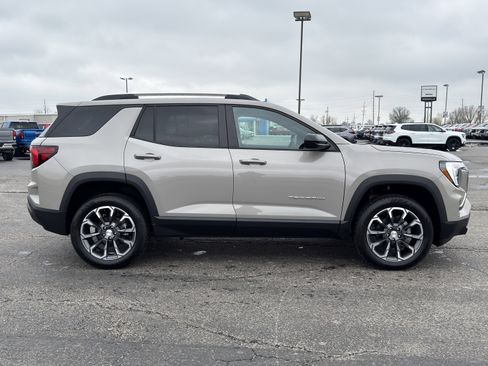 New 2026 GMC Terrain Elevation w/ Elevation Premium Package image 2