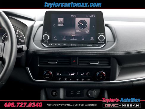 Used 2025 Nissan Rogue SV image 10