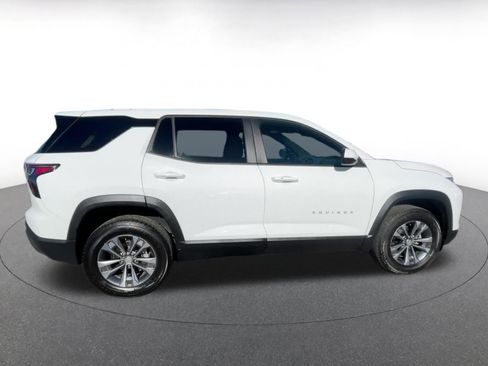 Used 2025 Chevrolet Equinox LT image 16