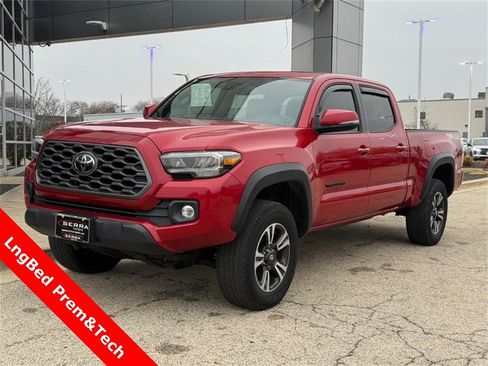 Used 2021 Toyota Tacoma TRD Off-Road w/ TRD Premium Off Road Package image 8