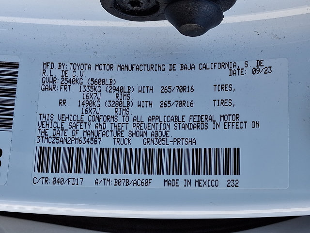Used 2023 Toyota Tacoma TRD Off-Road AWD/4WD image 28