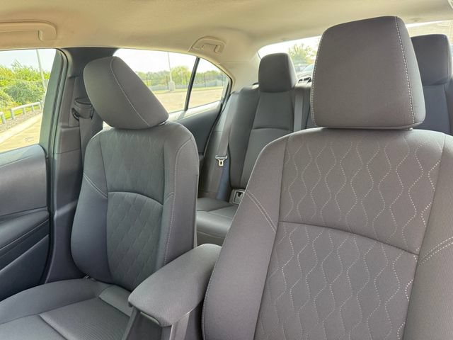 Used 2026 Toyota Corolla LE FWD image 11