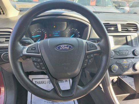 Used 2017 Ford Fusion S image 11