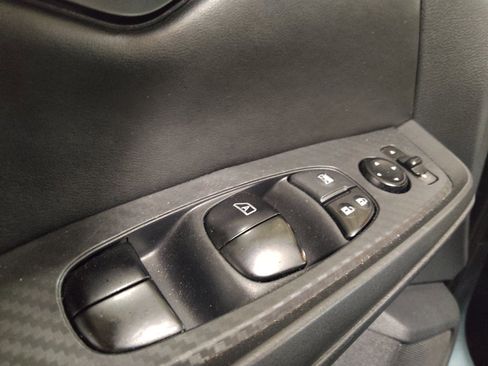 Used 2025 Nissan Sentra SV w/ All-Weather Package FWD image 27
