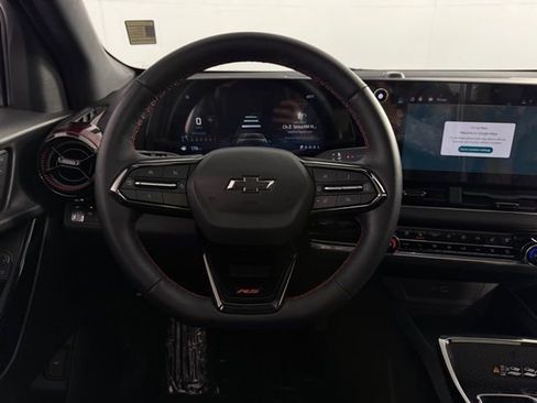 Used 2025 Chevrolet Equinox RS w/ Safety and Technology Package image 20