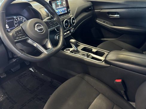 Used 2024 Nissan Sentra SV w/ All-Weather Package FWD image 10