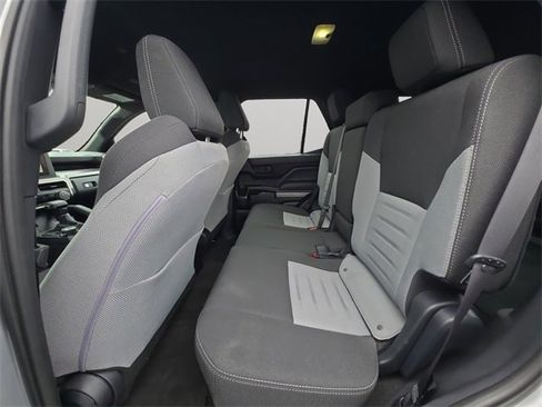 Certified 2025 Toyota 4Runner TRD Off-Road image 12