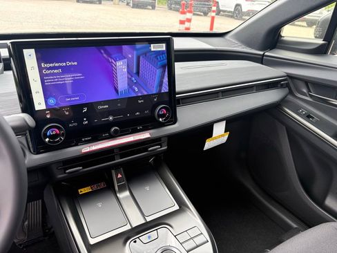 New 2026 Toyota C-HR AWD/4WD image 41