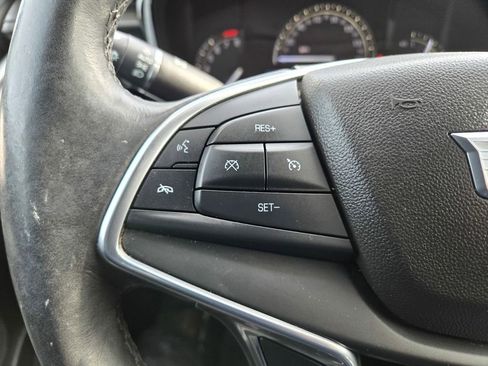 Used 2018 Cadillac XT5 Premium Luxury image 20