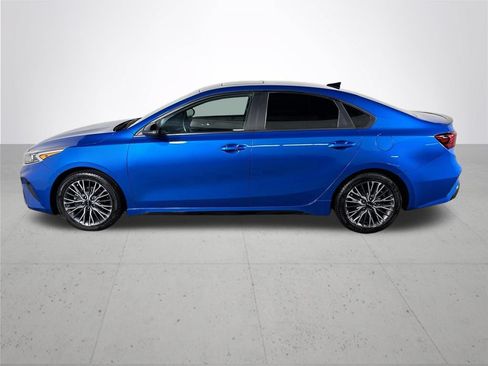 Used 2023 Kia Forte GT-Line w/ GT-Line Premium Package FWD image 9