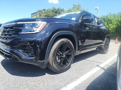 Used 2025 Volkswagen Atlas Cross Sport SEL R-Line