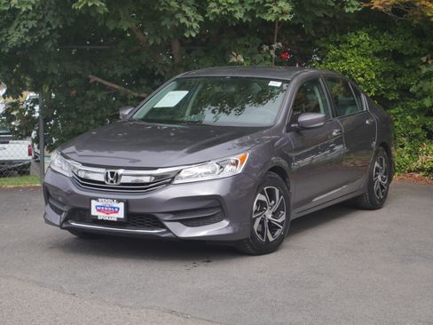 Used 2016 Honda Accord LX image 2