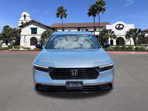 Used 2024 Honda Accord Sport image 6