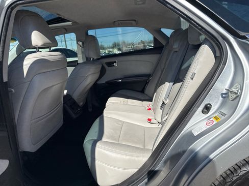 Used 2015 Toyota Avalon XLE Touring image 12