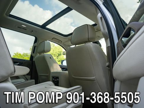 Used 2022 GMC Yukon Denali AWD/4WD image 17