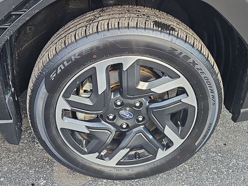 Certified 2025 Subaru Forester Premium image 30