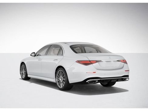New 2025 Mercedes-Benz S 580 4MATIC Sedan image 28